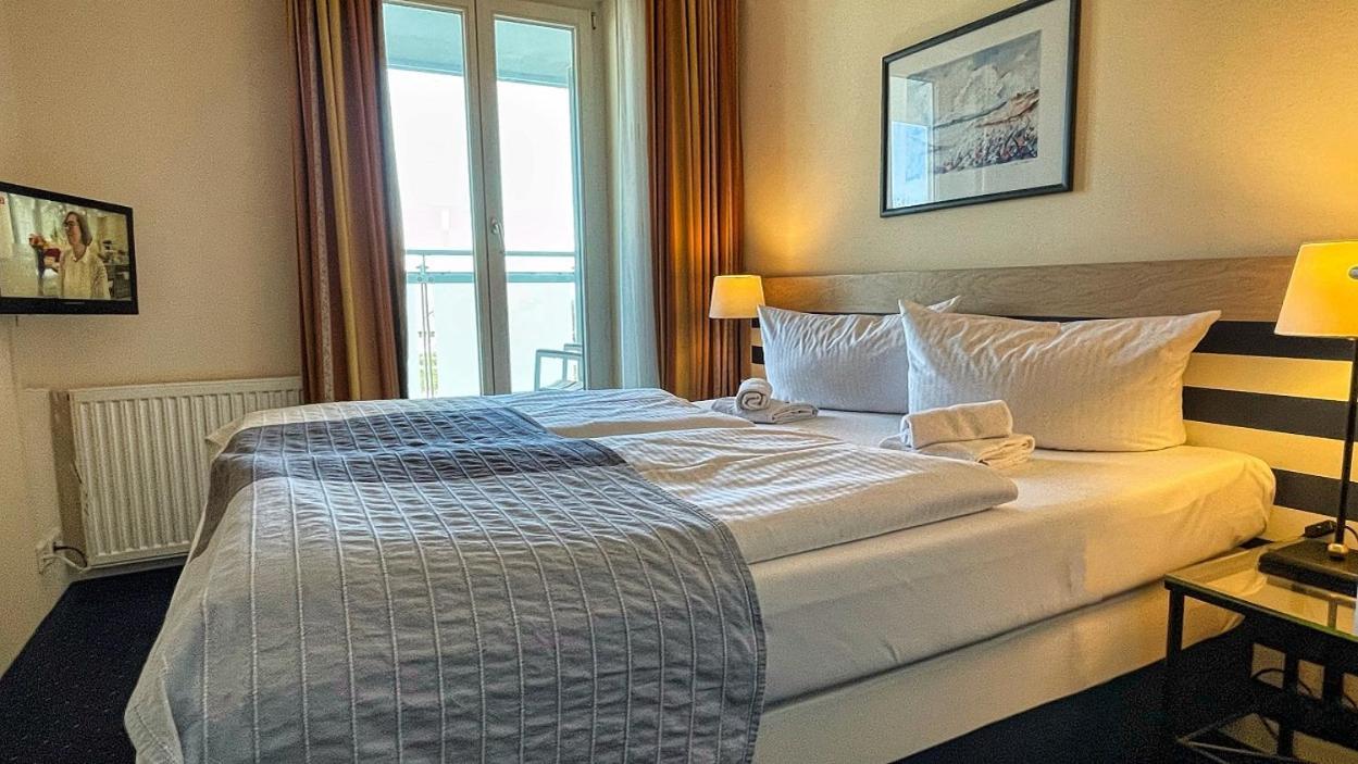 Hotel & Restaurant Seebruecke Zingst Dış mekan fotoğraf