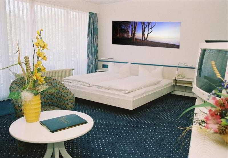 Hotel & Restaurant Seebruecke Zingst Dış mekan fotoğraf